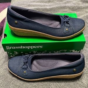 Grasshoppers Betty Wedge Denim Peacoat slip-ons size 9M with box
